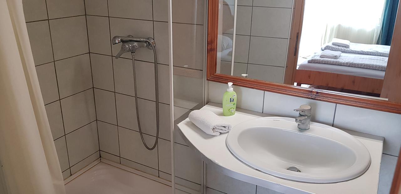 Hotel Paar Sziesztaジュール エクステリア 写真